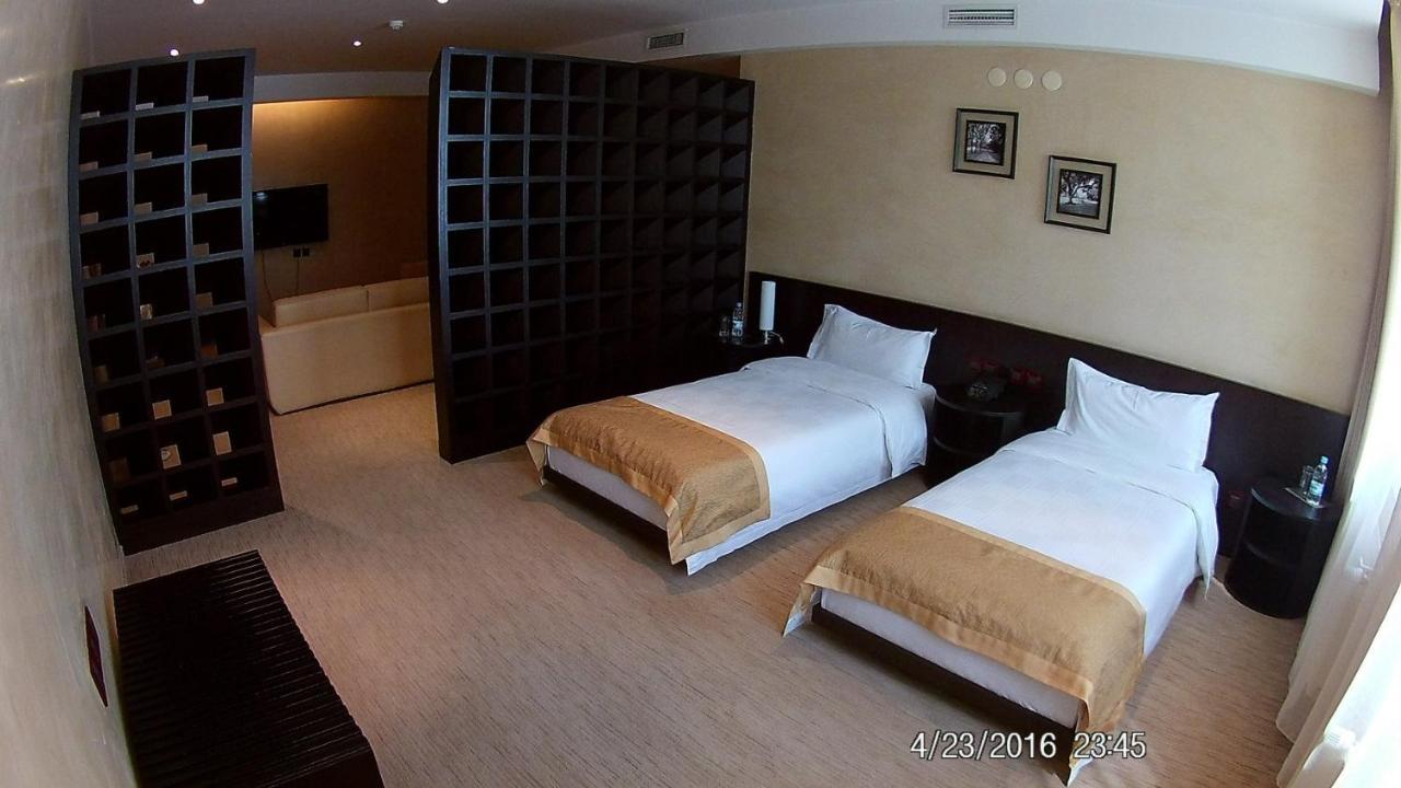 Urgoo Hotel Ulaanbaatar Exterior photo